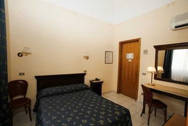 Cappello Hotel Lecce Exterior photo