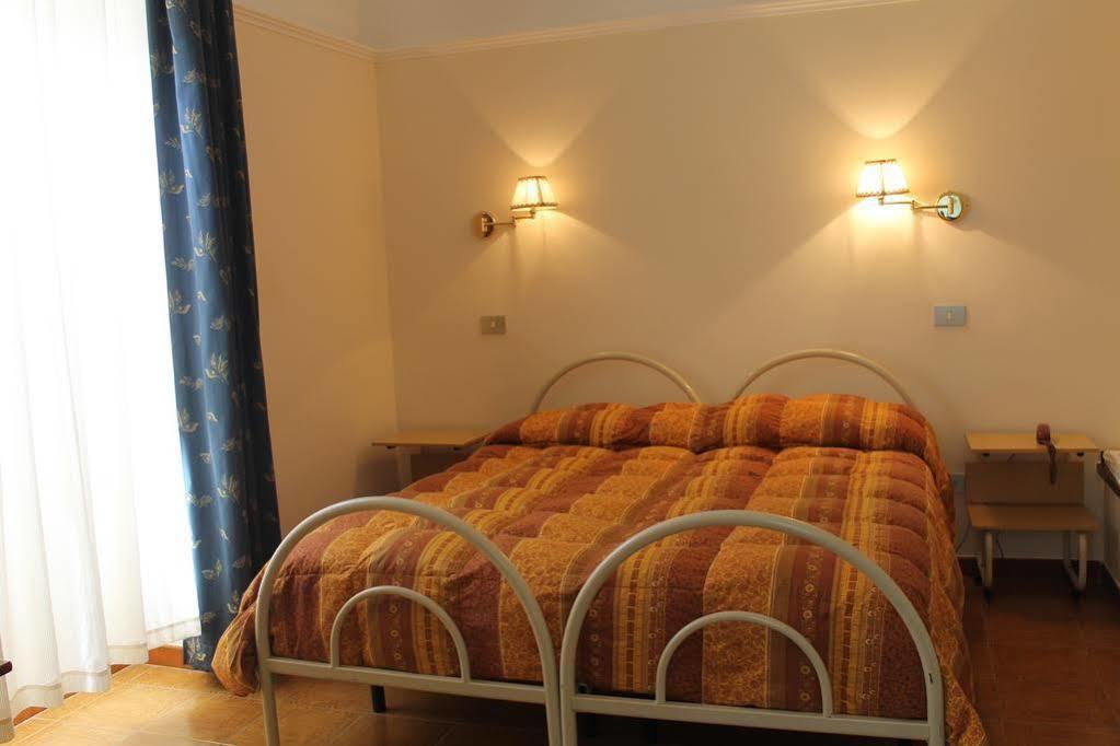 Cappello Hotel Lecce Exterior photo